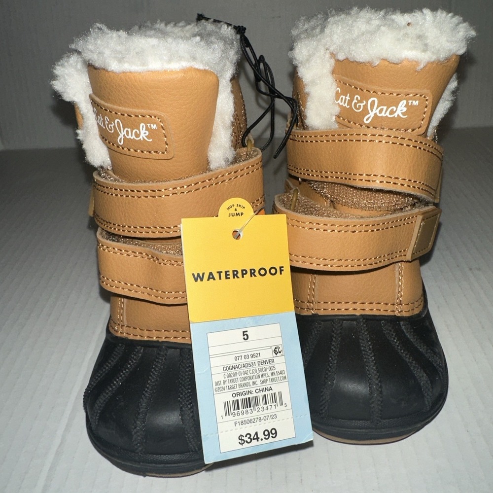 Cat and Jack Toddler Kids S5 Faux Fur Lined Waterproof Winter Boots New